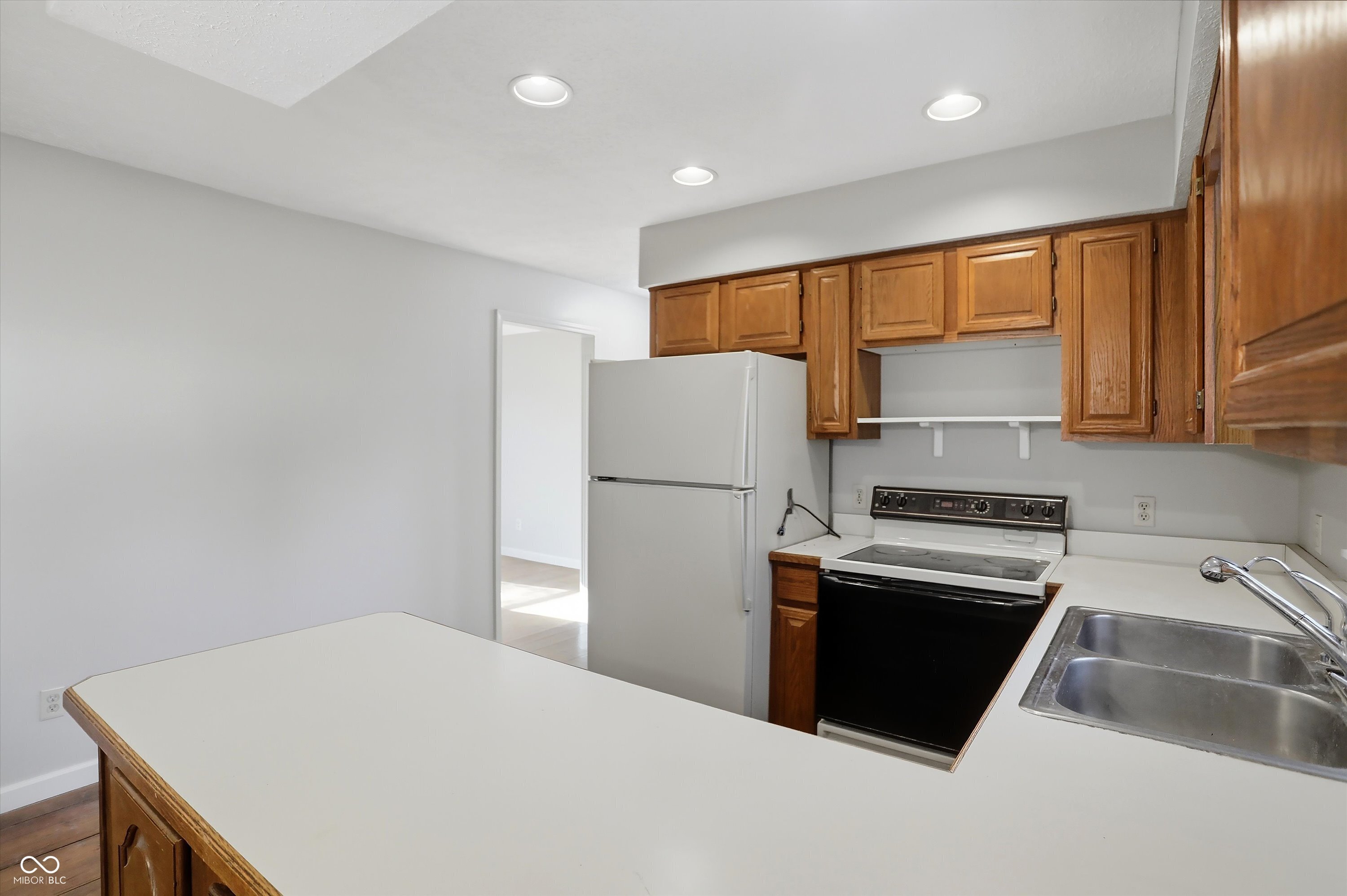 10810 Marquette Road Zionsville, IN 46077 - Photo 18 of 60