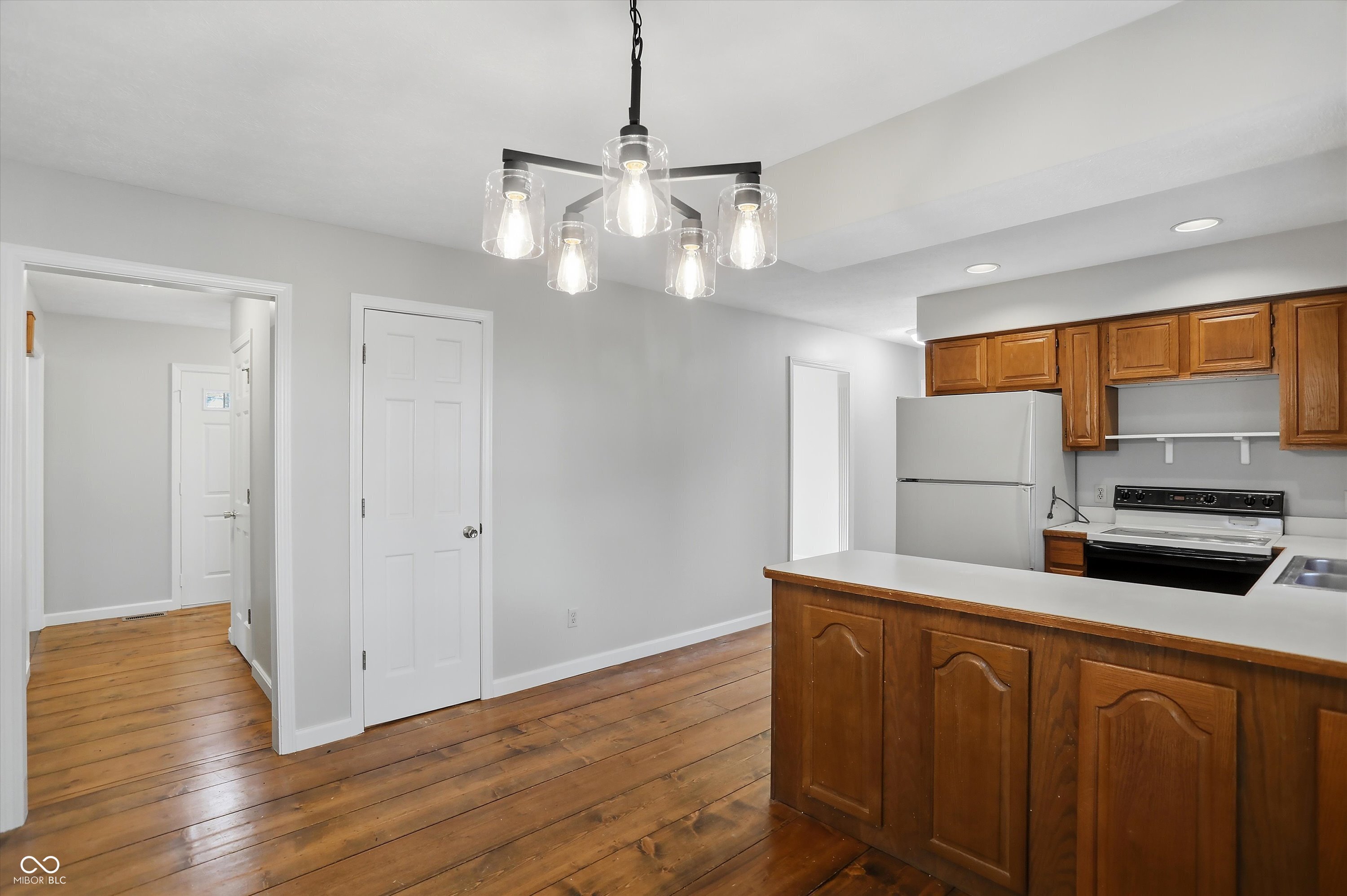 10810 Marquette Road Zionsville, IN 46077 - Photo 23 of 60