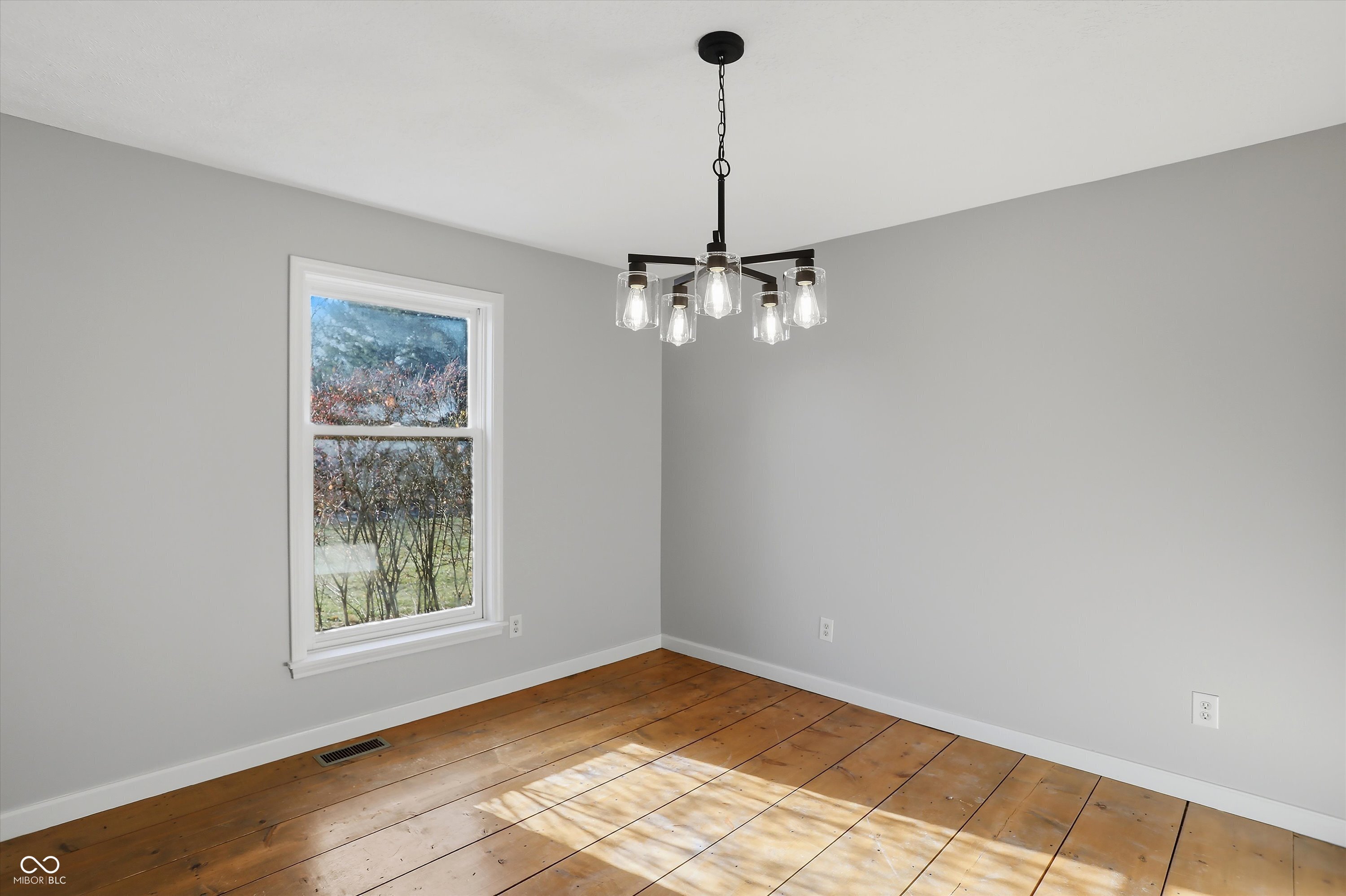 10810 Marquette Road Zionsville, IN 46077 - Photo 10 of 60