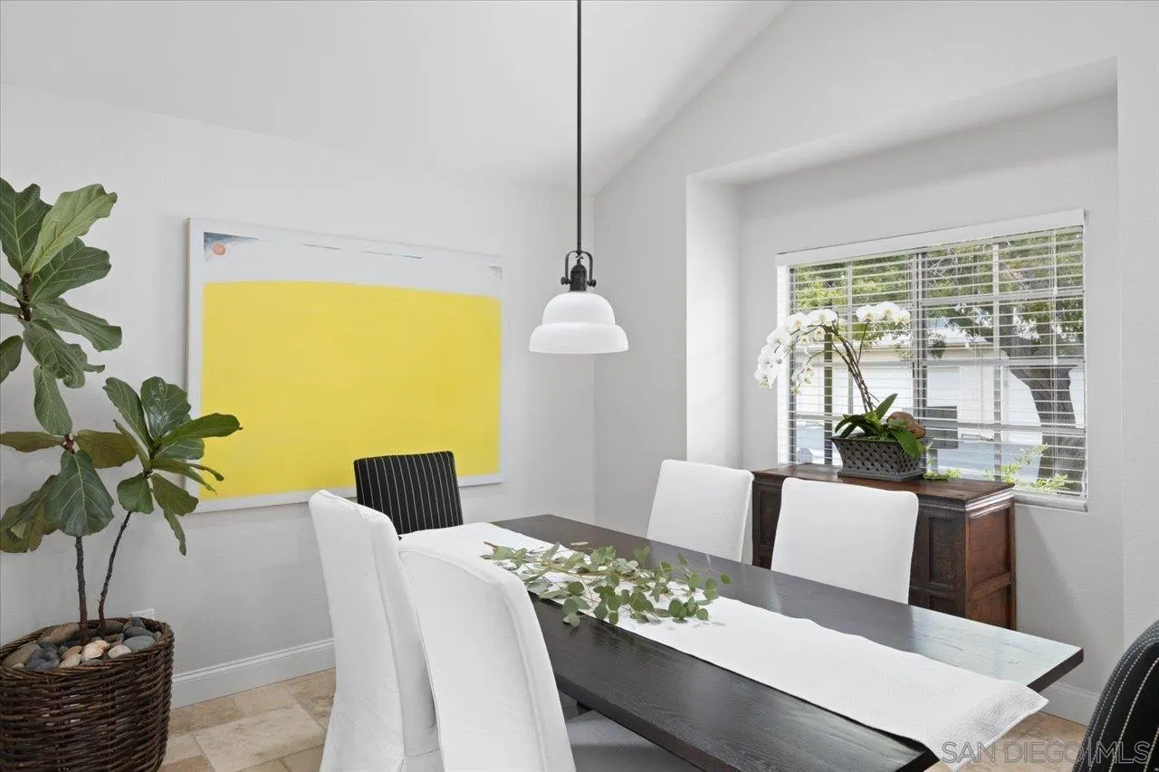 1763 Edgefield Lane Encinitas, CA 92024 - Photo 8 of 31 a living room with furniture and a potted plant