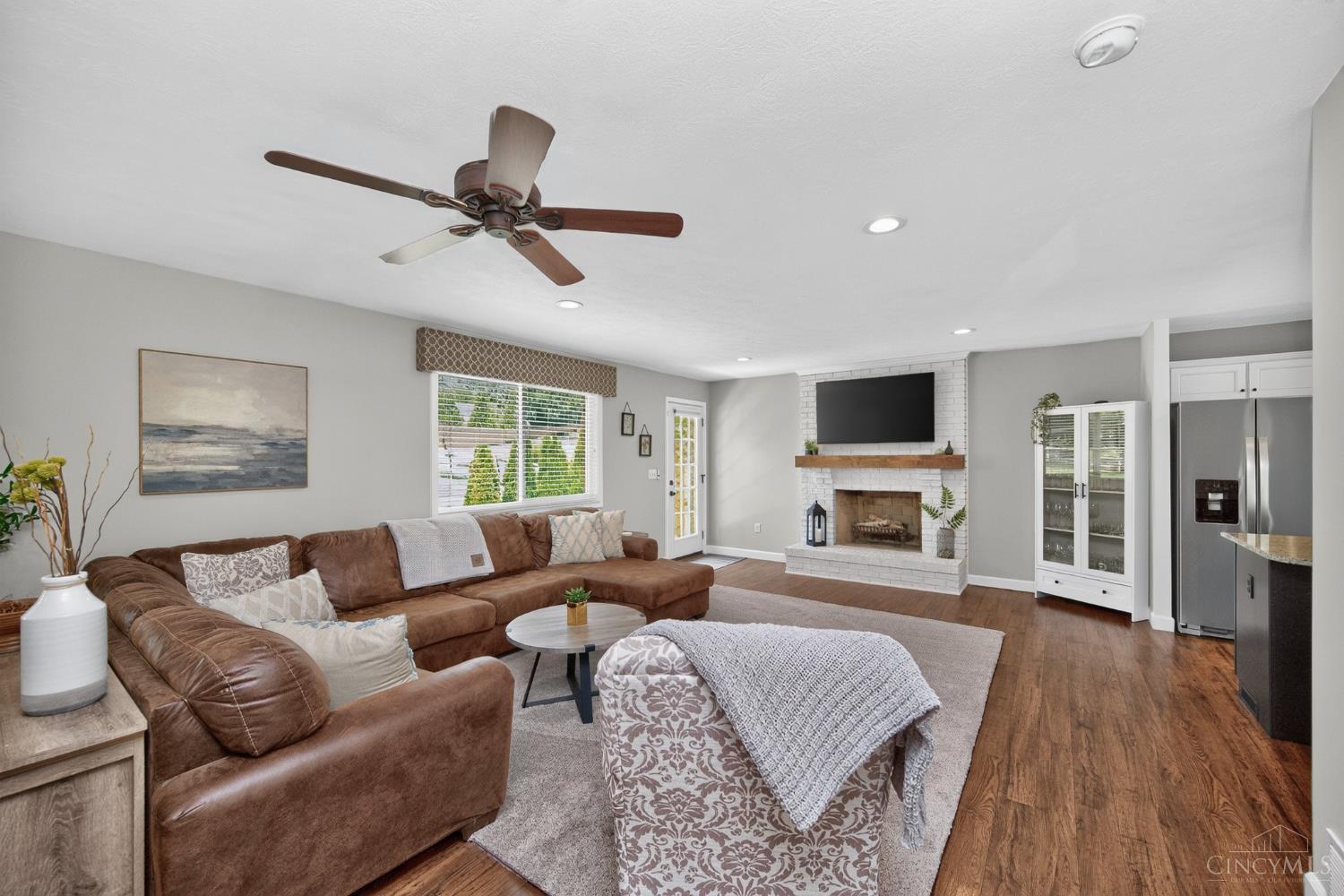 5467 Race Road Cincinnati, OH 45247 - Photo 14 of 59