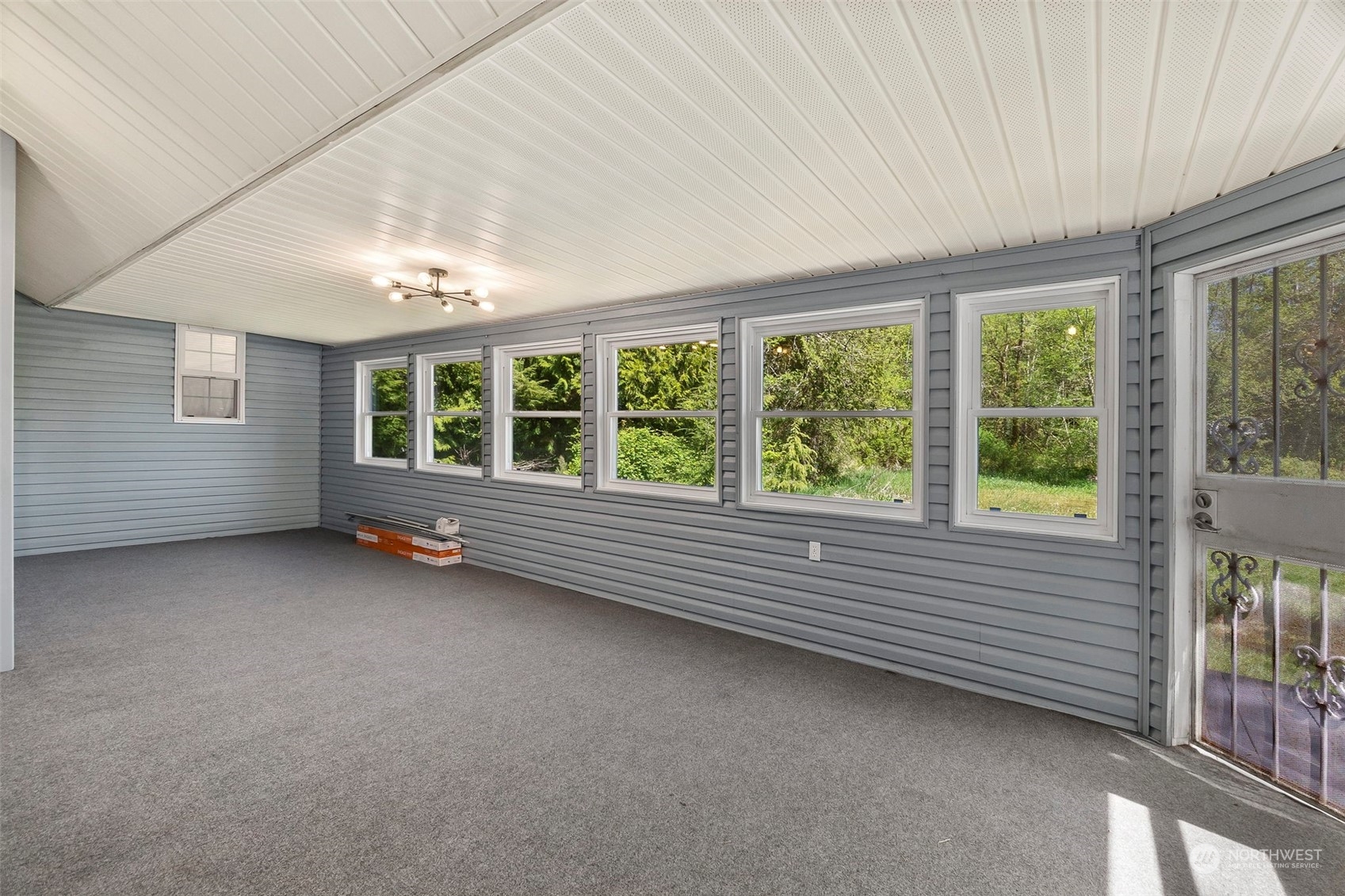 9643 Case Road Southwest Olympia, WA 98512 - Photo 15 of 37 Gallery Image 15