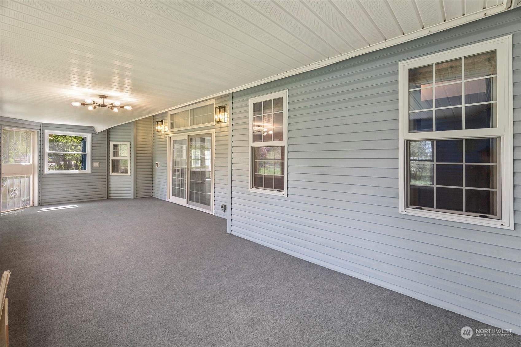 9643 Case Road Southwest Olympia, WA 98512 - Photo 16 of 37 Gallery Image 16