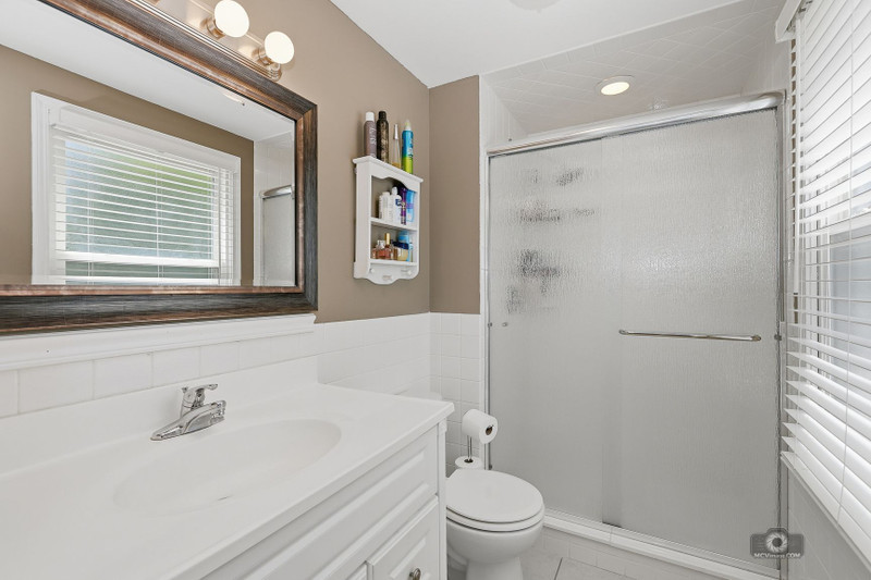 619 East Bauer Road Naperville, IL 60563 - Photo 16 of 27