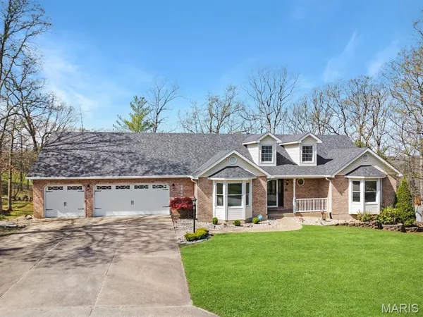 $449,900 | 9463 Easy Street, Hillsboro, MO 63050