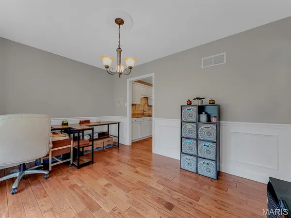 $449,900 | 9463 Easy Street, Hillsboro, MO 63050