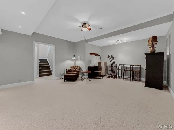 $449,900 | 9463 Easy Street, Hillsboro, MO 63050