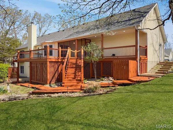 $449,900 | 9463 Easy Street, Hillsboro, MO 63050