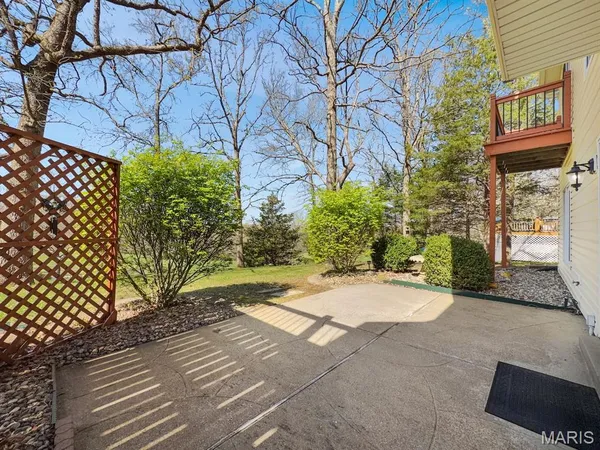 $449,900 | 9463 Easy Street, Hillsboro, MO 63050