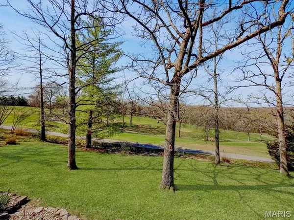 $449,900 | 9463 Easy Street, Hillsboro, MO 63050