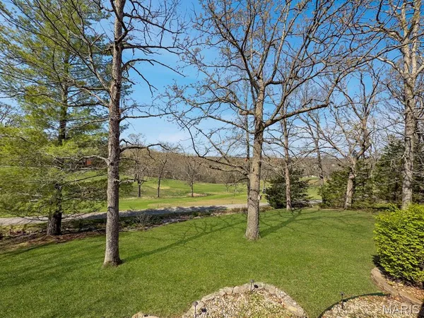 $449,900 | 9463 Easy Street, Hillsboro, MO 63050