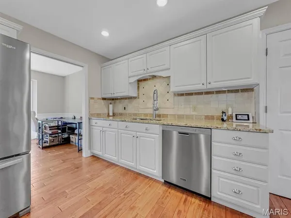 $449,900 | 9463 Easy Street, Hillsboro, MO 63050