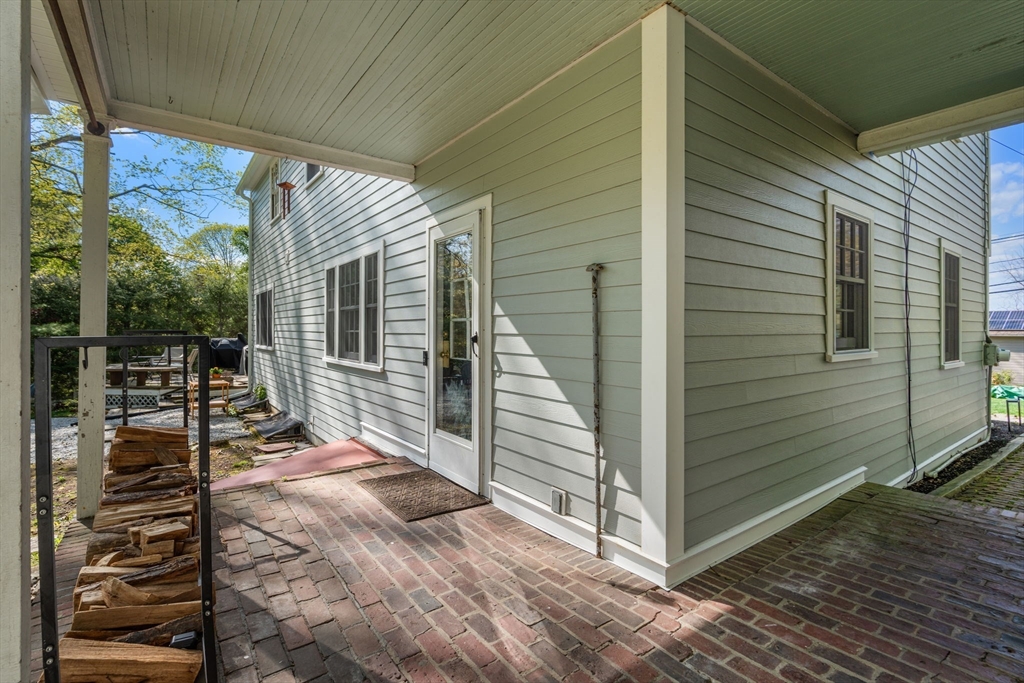 47 Indian Head Road Framingham, MA 01701 - Photo 31 of 36