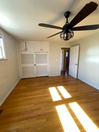 $405,600 | 5229 Greenleaf Street, Skokie, IL 60077