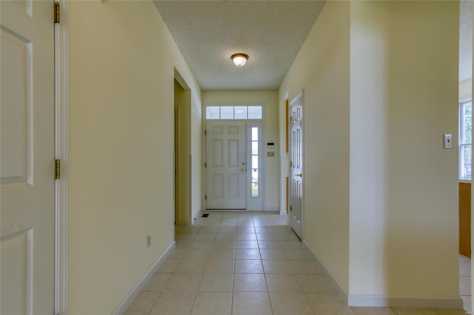 1200 Silo Bend Drive Wentzville, MO 63385 - Photo 12 of 49