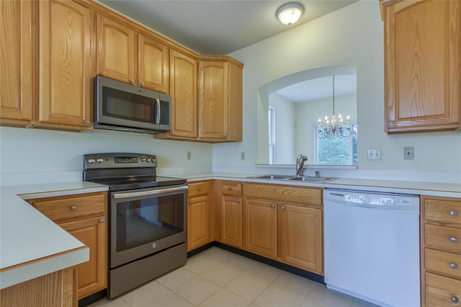 1200 Silo Bend Drive Wentzville, MO 63385 - Photo 17 of 49