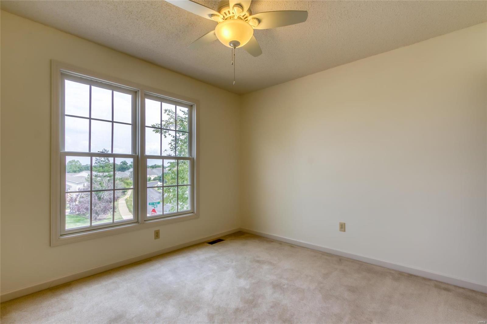 1200 Silo Bend Drive Wentzville, MO 63385 - Photo 40 of 49