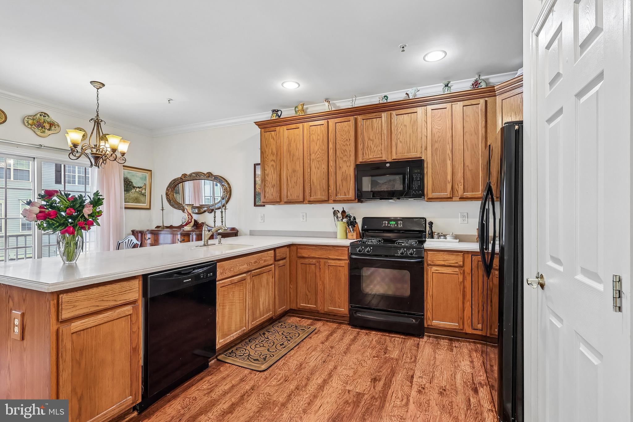 340 Lisa Way Riverton, NJ 08077 - Photo 12 of 44