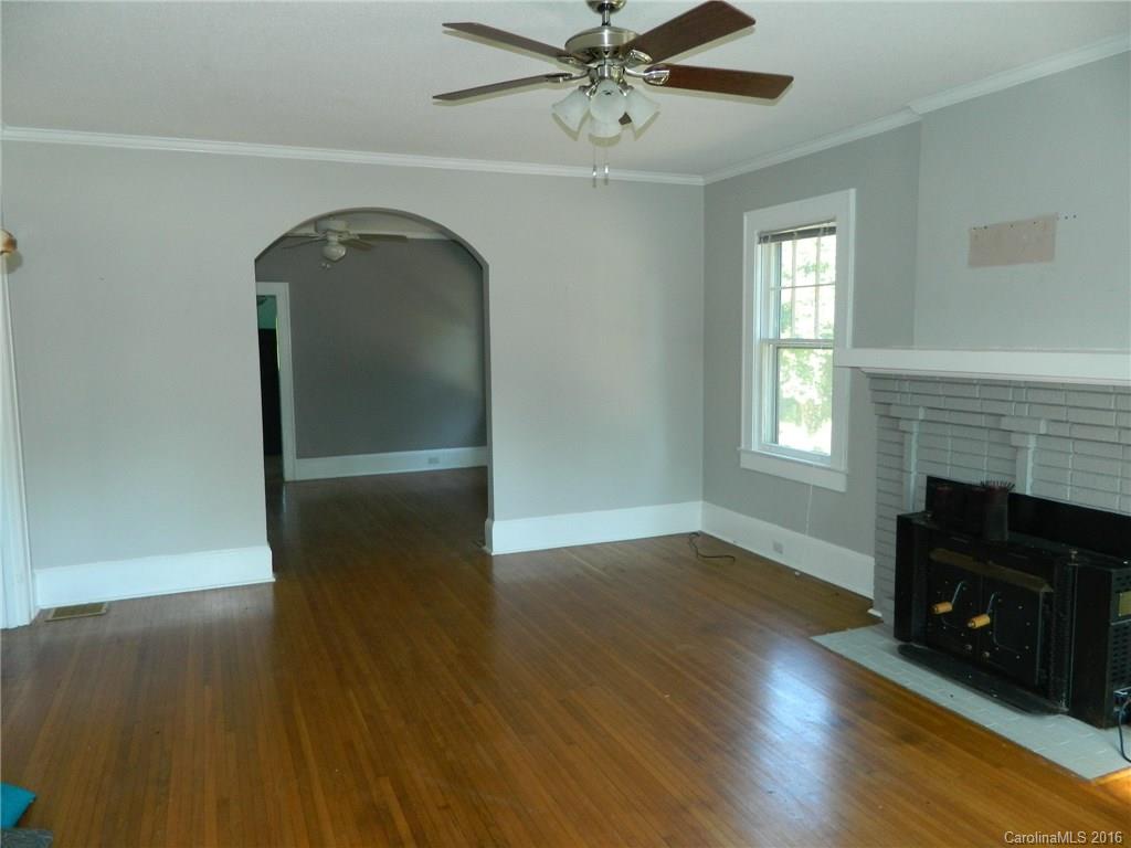 1204 South Point Road Belmont, NC 28012 - Photo 5 of 10 Gallery Image 5