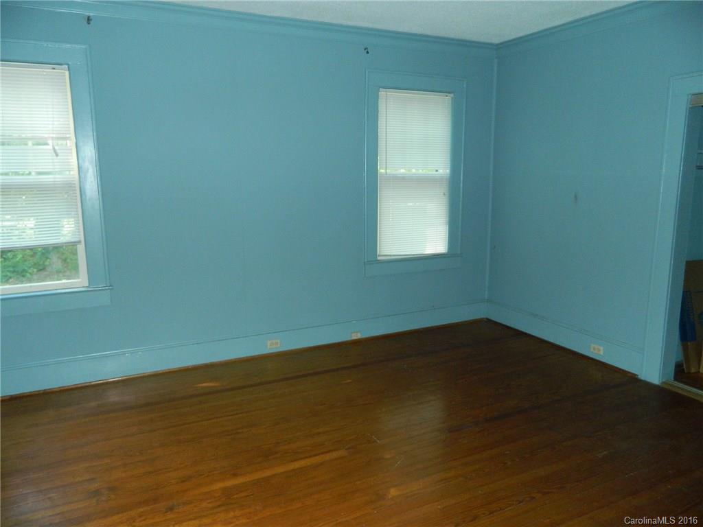 1204 South Point Road Belmont, NC 28012 - Photo 8 of 10 Gallery Image 8