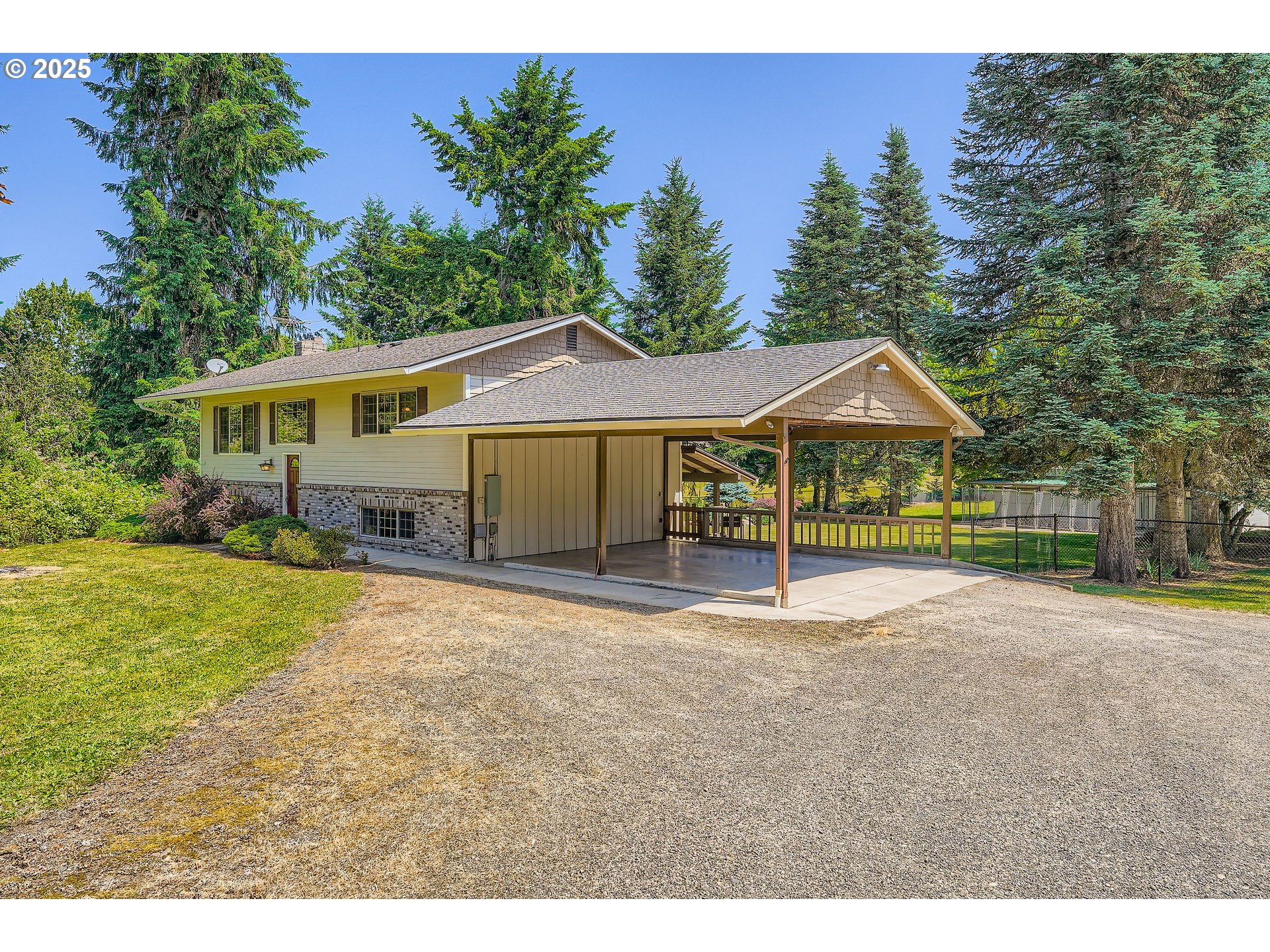 16127 Northeast Caples Road Brush Prairie, WA 98606 - Photo 2 of 29