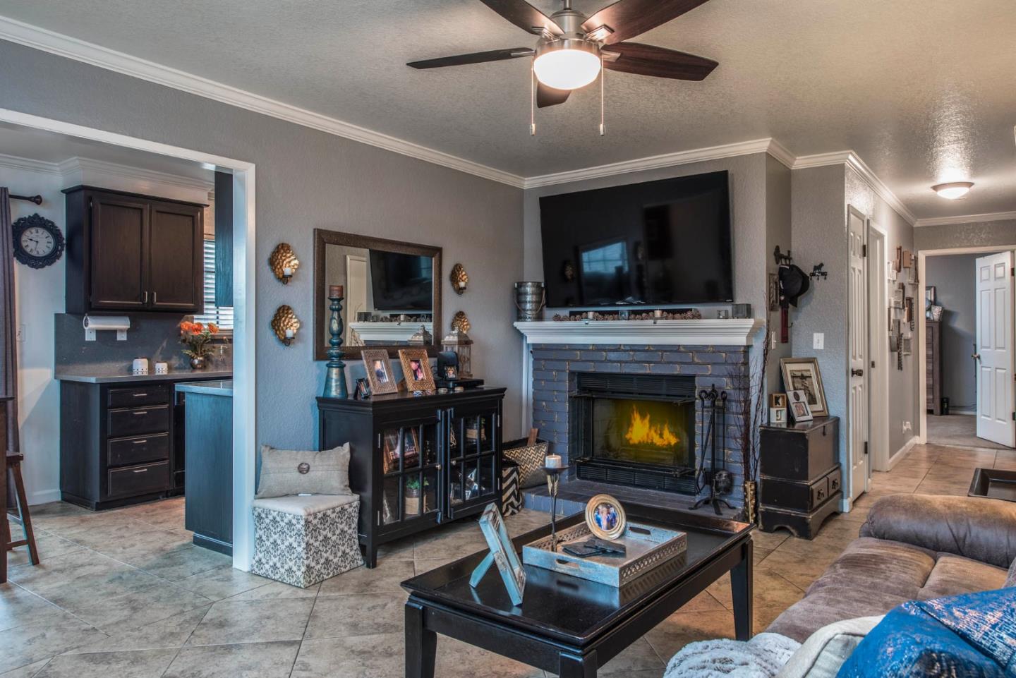 1065 Riker Street, Unit 3 Salinas, CA 93901 - Photo 4 of 20 Gallery Image 4