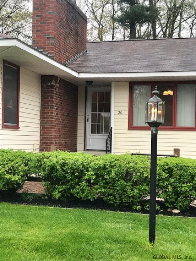 20 Marjorie Road Colonie, NY 12205 - Photo 2 of 21 Photo 2