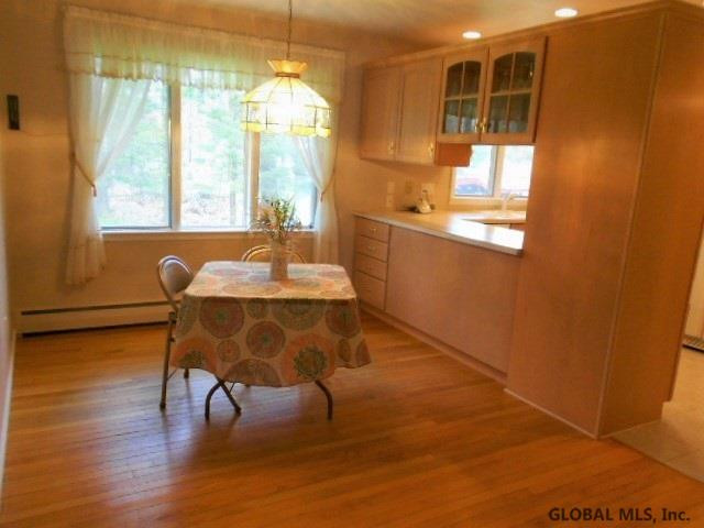 20 Marjorie Road Colonie, NY 12205 - Photo 4 of 21 Photo 4
