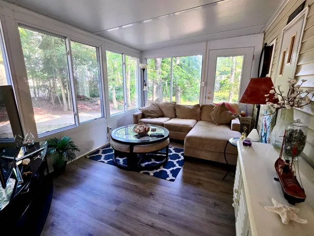 $49,900 | 3066 Route 9, Ocean View, NJ 08230