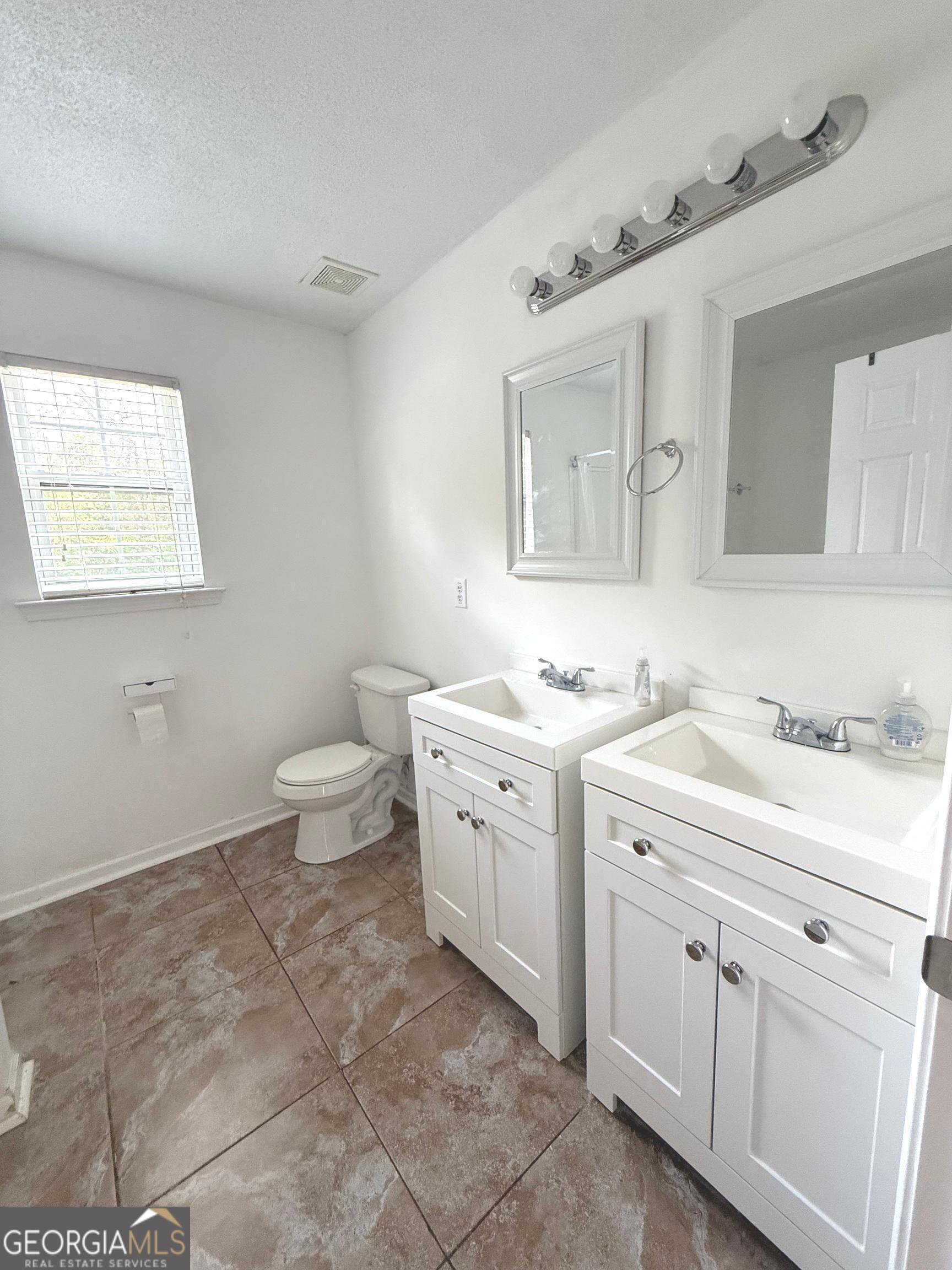 437 Dunmurry Place Warner Robins, GA 31093 - Photo 14 of 31