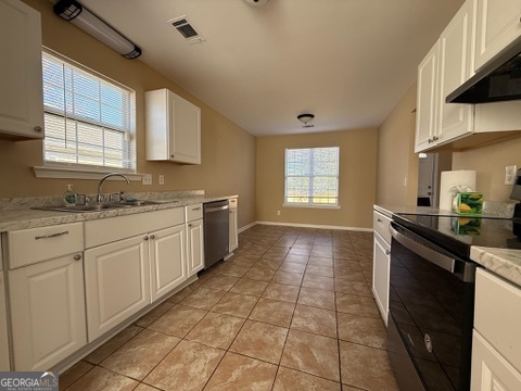 437 Dunmurry Place Warner Robins, GA 31093 - Photo 8 of 31