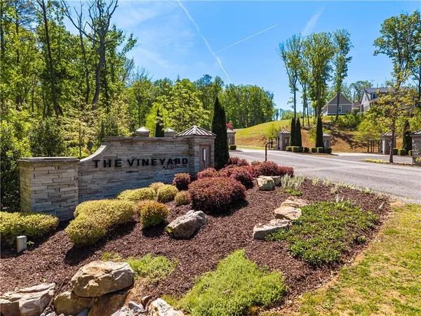 $79,900 | 112 Twisted Oak Road, Talking Rock, GA 30175
