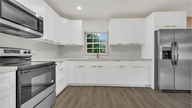 $624,990 | 261 Northwest 144th Street, Miami, FL 33168