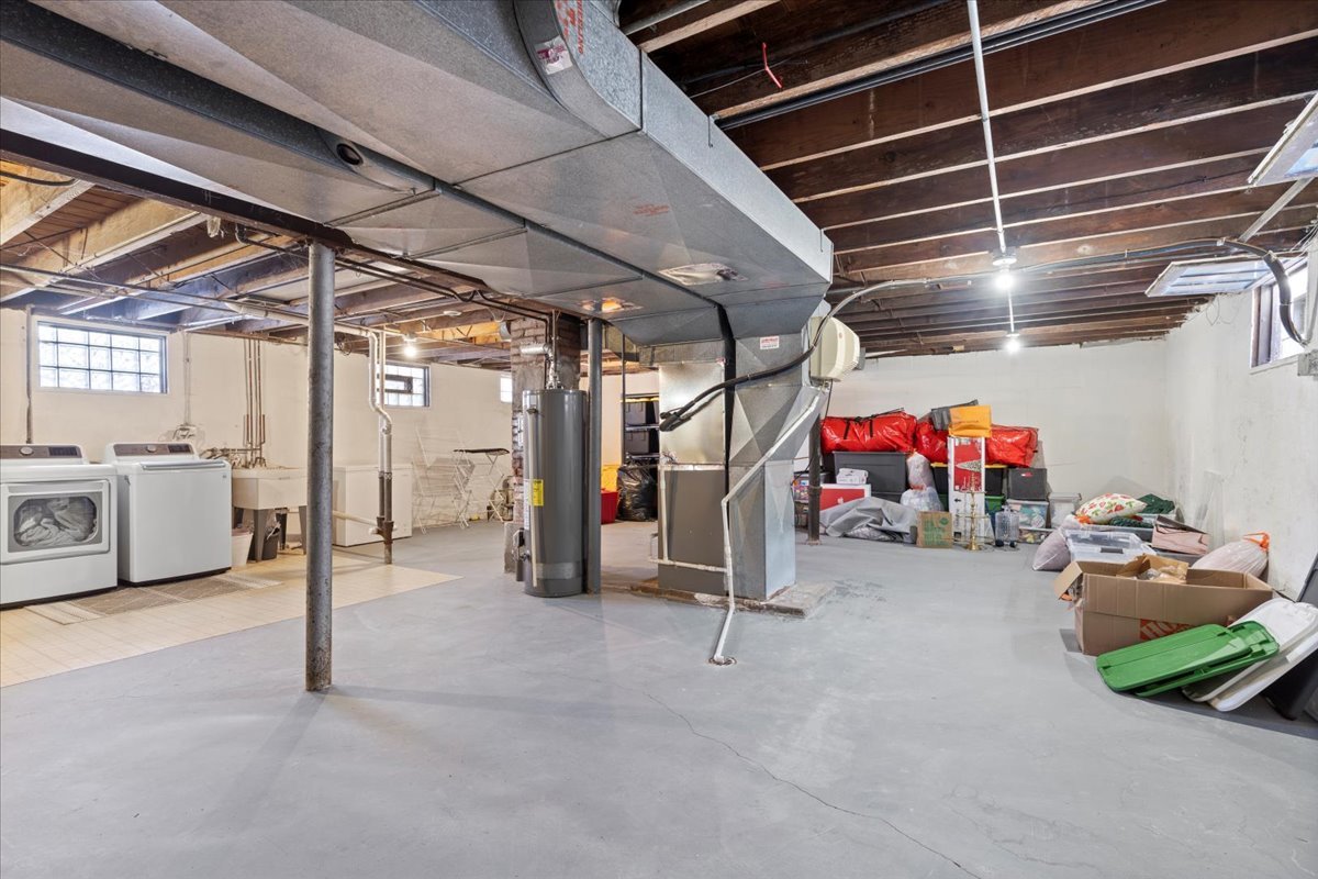 330 East St Charles Road Elmhurst, IL 60126 - Photo 29 of 35