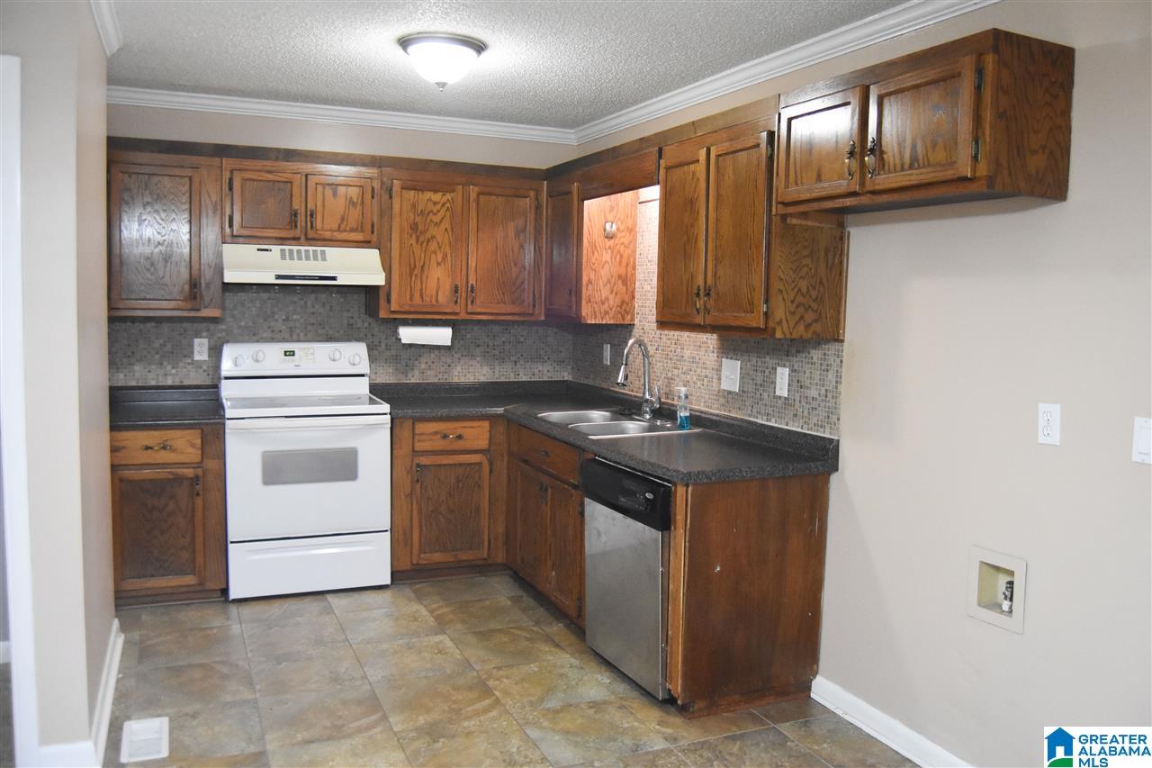 2301 Lark Lane Oxford, AL 36203 - Photo 16 of 43