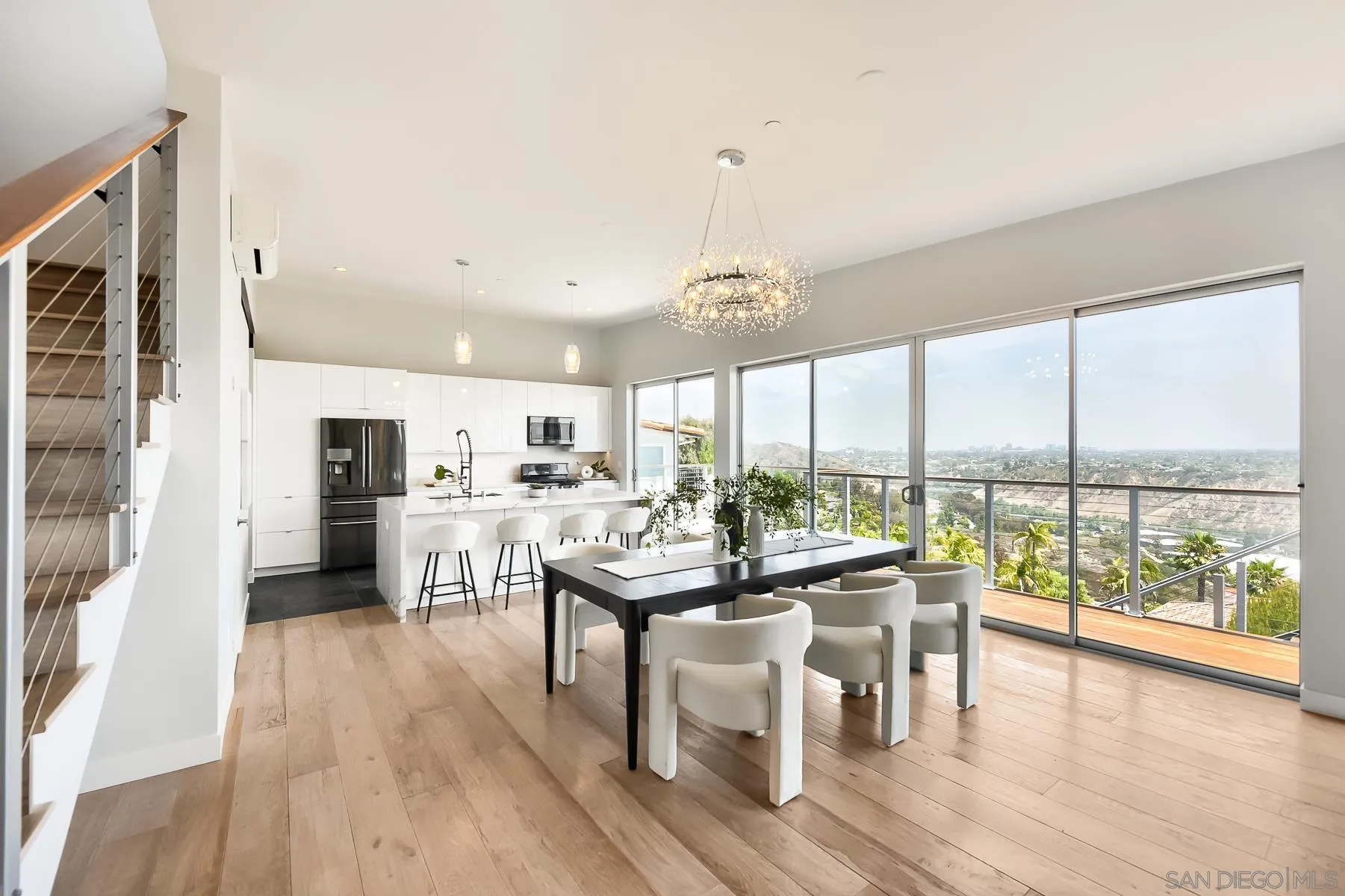 5725 Soledad Mountain Road La Jolla, CA 92037 - Photo 8 of 55