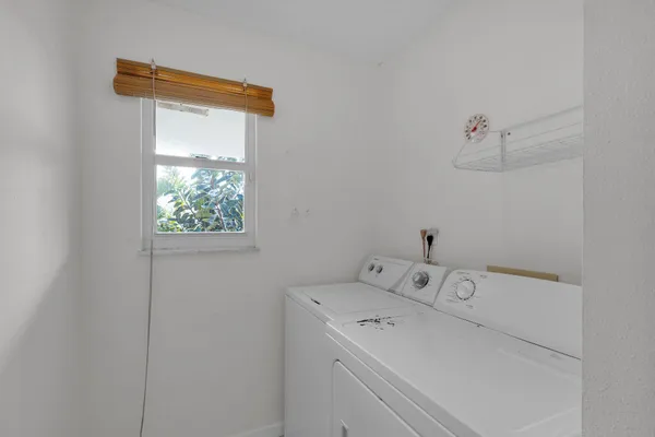$849,000 | 17326 Jamaica Lane, Sugarloaf, FL 33042