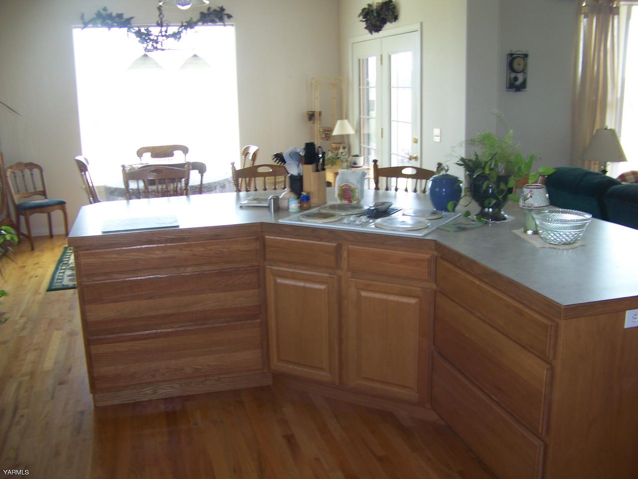 10811 Zier Road Yakima, WA 98908 - Photo 10 of 20