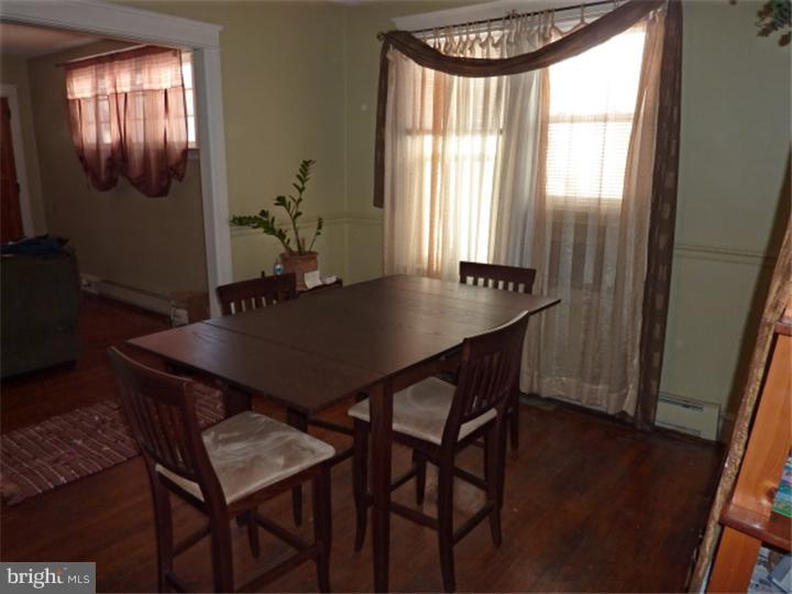 419 Laurel Road Lansdowne, PA 19050 - Photo 4 of 15