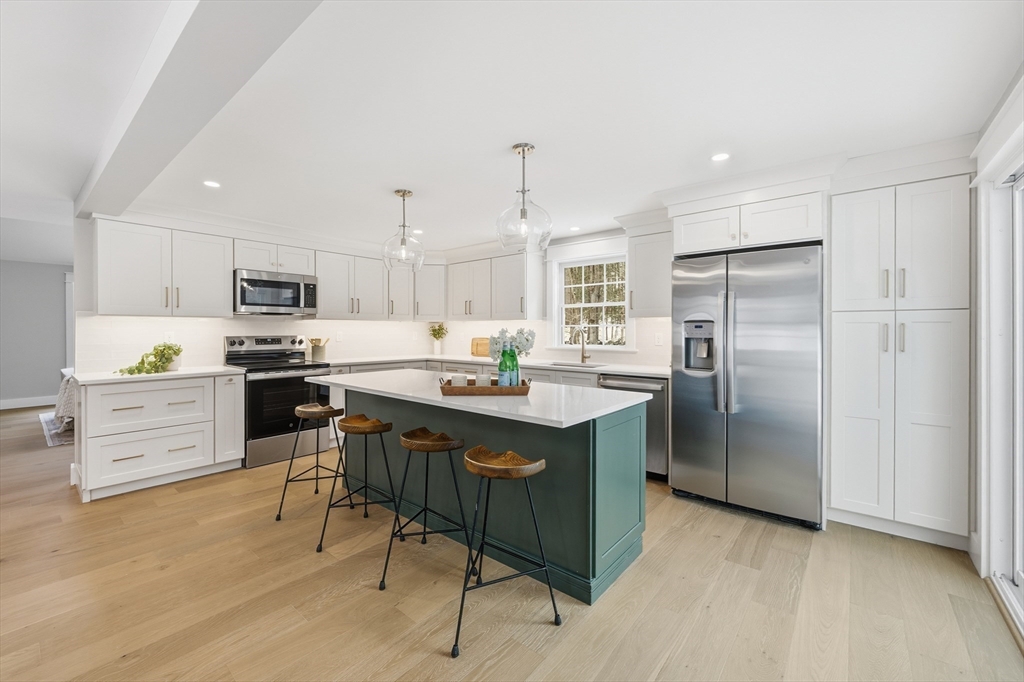 122 Jewett Street Pepperell, MA 01463 - Photo 17 of 40