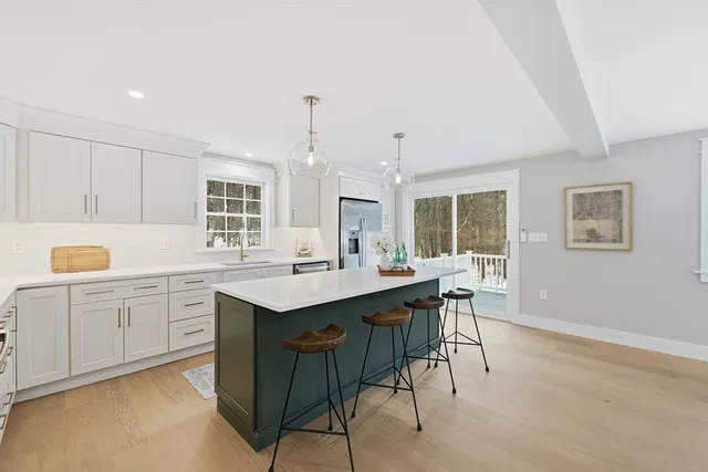 $749,900 | 122 Jewett Street, Pepperell, MA 01463