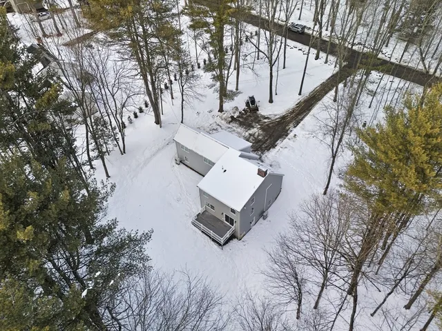 $749,900 | 122 Jewett Street, Pepperell, MA 01463