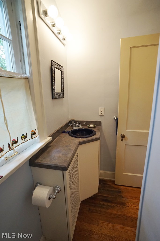 3289 Braemar Road Cleveland, OH 44120 - Photo 13 of 24
