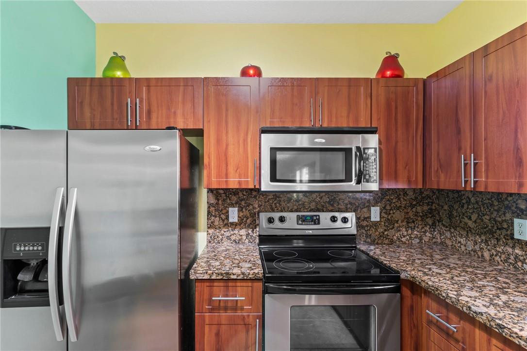 11115 West Okeechobee Road, Unit 143 Hialeah Gardens, FL 33018 - Photo 7 of 28 Photo 7