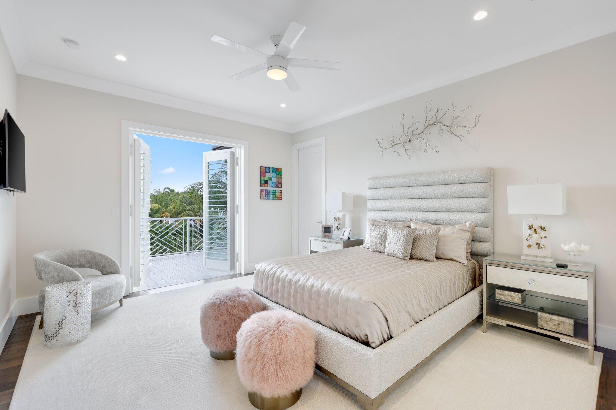 917 Tropic Boulevard Delray Beach, FL 33483 - Photo 16 of 32 917 Tropic Boulevard - 48.jpg-SMALL