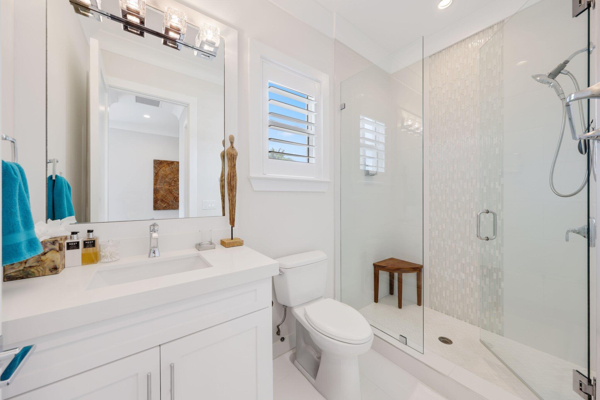 917 Tropic Boulevard Delray Beach, FL 33483 - Photo 24 of 32 917 Tropic Boulevard - 64.jpg-SMALL