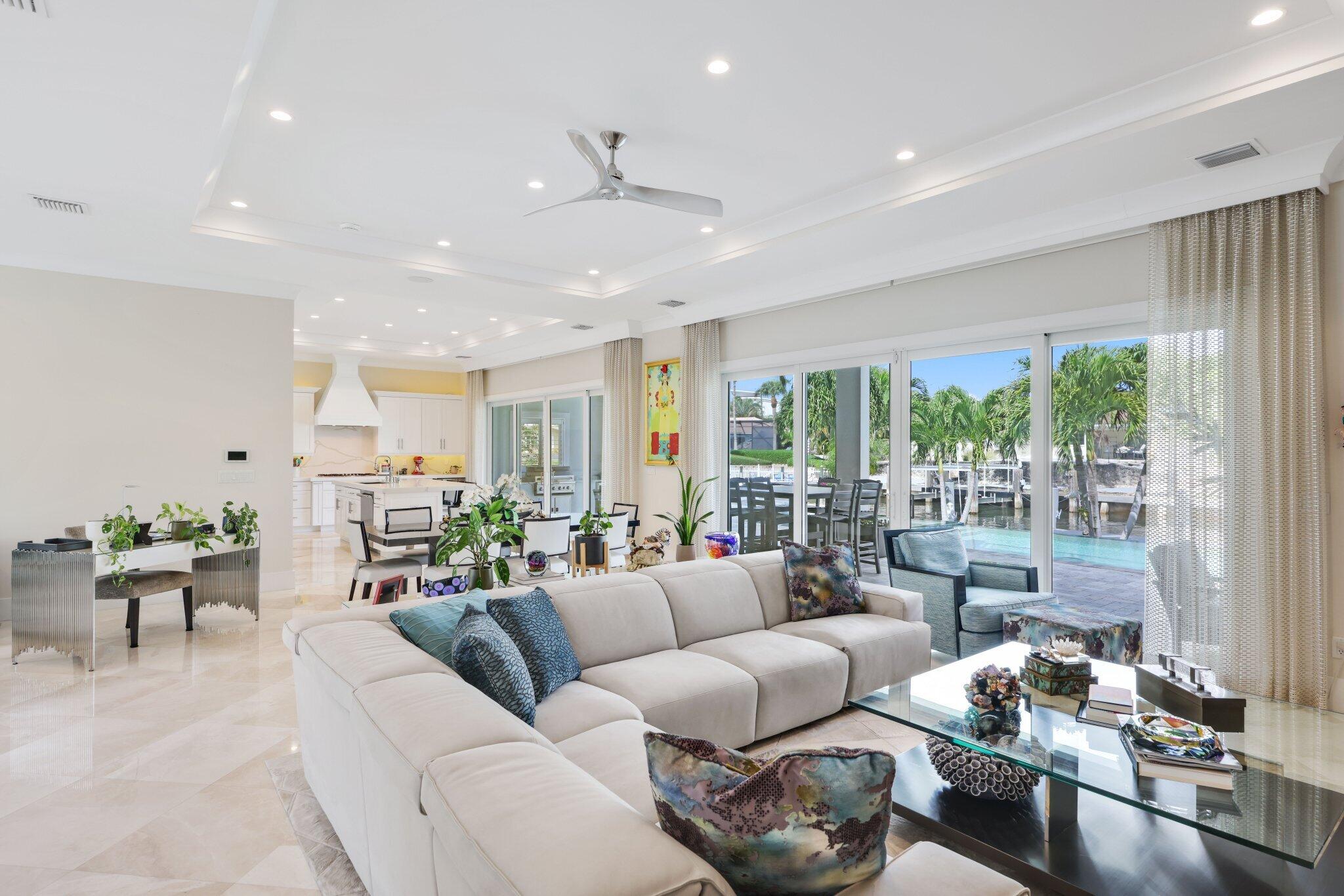 917 Tropic Boulevard Delray Beach, FL 33483 - Photo 6 of 32 917 Tropic Boulevard - 12.jpg-SMALL