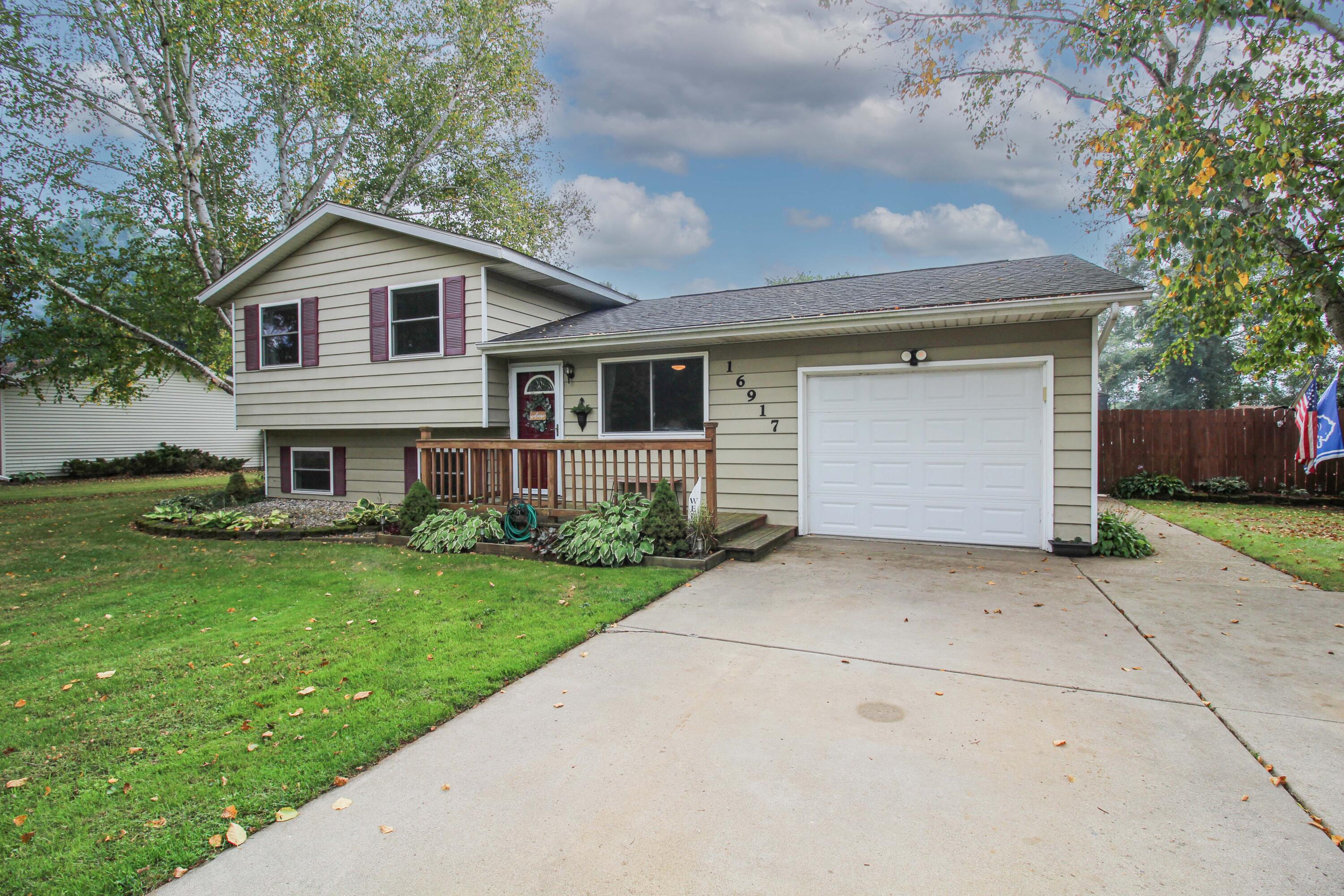 16917 Bridgett Drive Three Rivers, MI 49093 - Photo 2 of 40 Bridgett-04