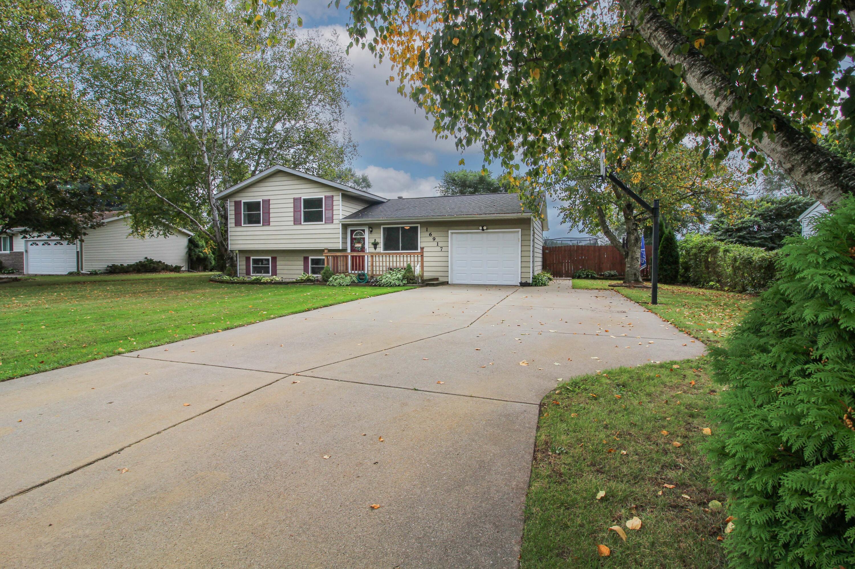 16917 Bridgett Drive Three Rivers, MI 49093 - Photo 5 of 40 Bridgett-05