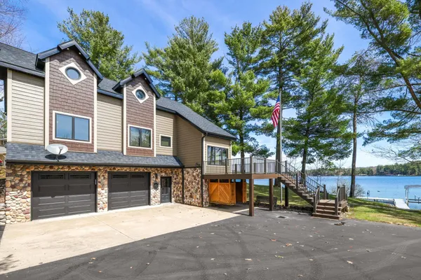 $1,650,000 | W5020 West Long Lake Road, Waupaca, WI 54981